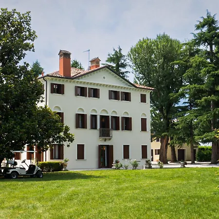 Zane Bed & Breakfast 2*