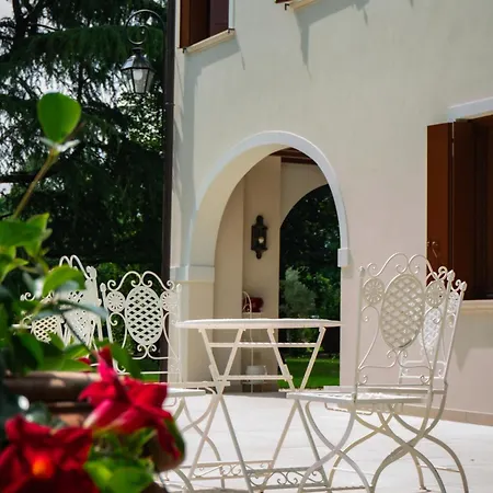 Zane Oda ve Kahvaltı Treviso