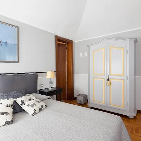 Zane فندق مبيت وإفطار 4*